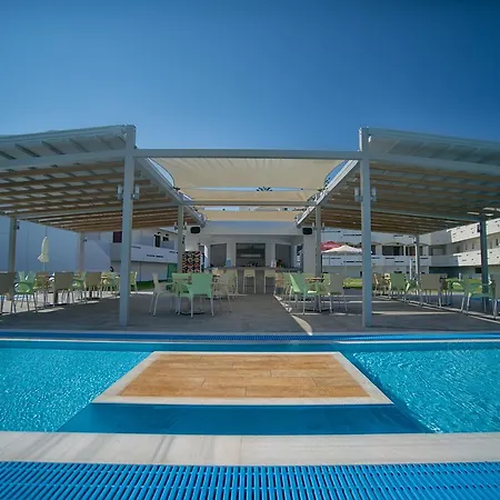 Frosini Hotel 2*