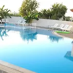 Frosini فندق لامبي