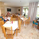 Frosini Hotell