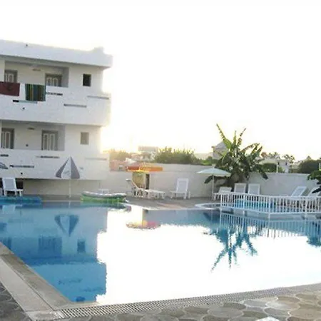 Frosini Hotel 2*